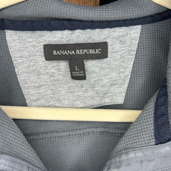 Banana Republic 1/4 Zip Gray Thermal Pullover – Men’s Size L - Picture 2 of 7